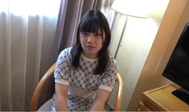 ※18日まで90％OFF※【W射精・顔出し無修正】巨乳と太ももが美しい中央線沿いにある某有名大学経済学部2年生の女の子と仲良くおしゃべりが段々エッチな話になって大人の世界を教え込む